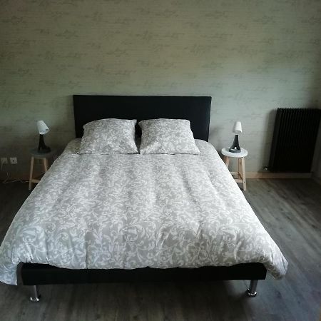 Le Petit St Loup Apartment Bayeux Bagian luar foto